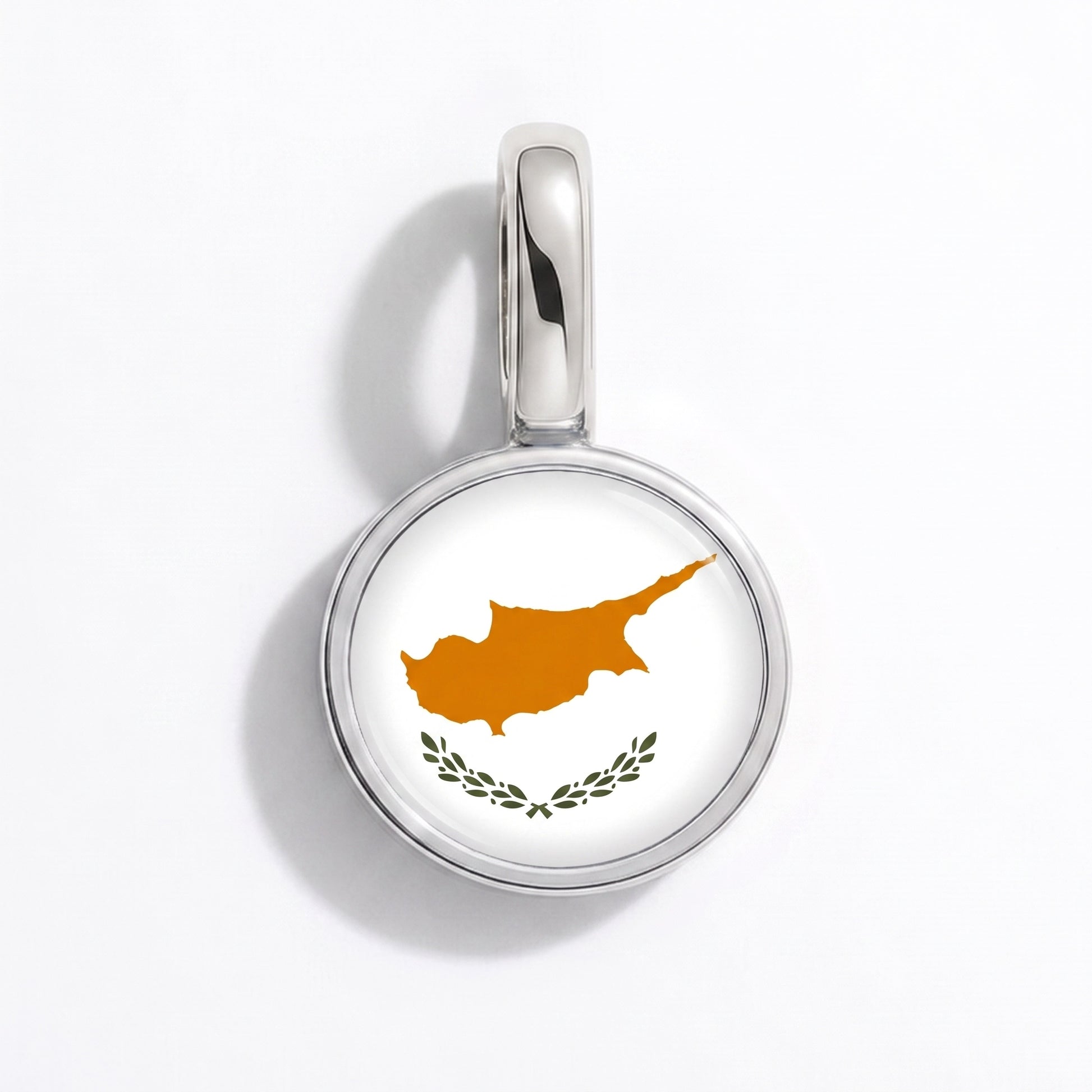 Flaggcharm Cypern – rund silver