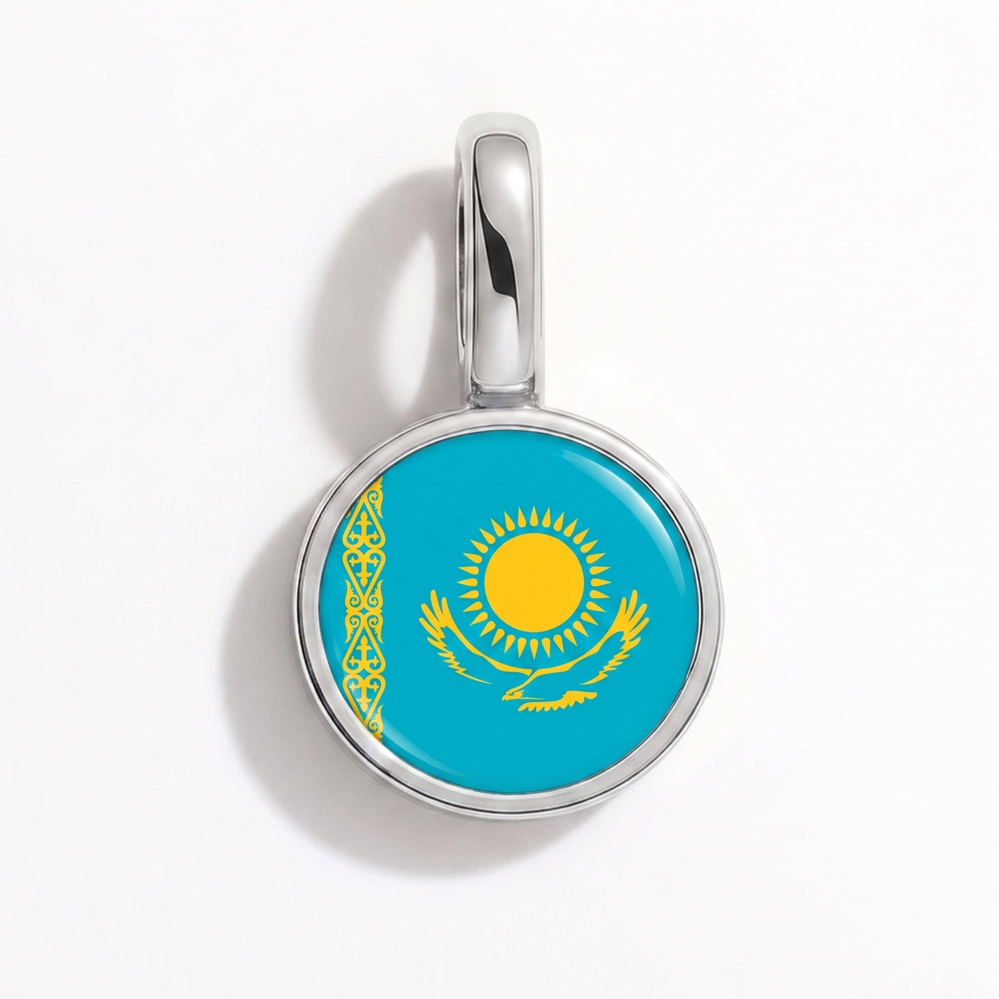 Flaggcharm Kazakstan – rund silver