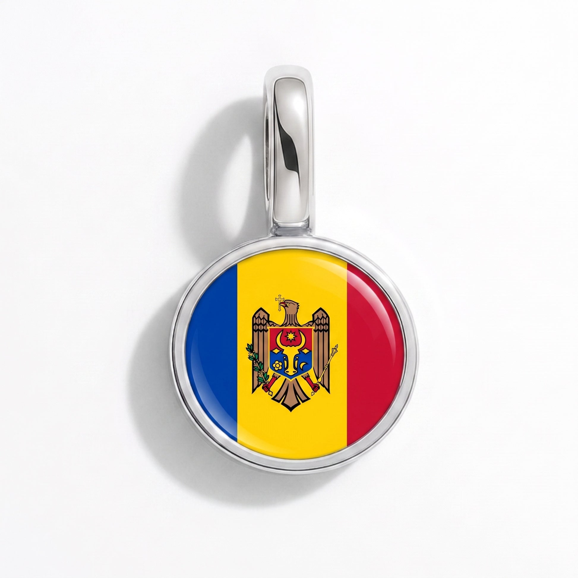 Flaggcharm Moldavien – rund silver