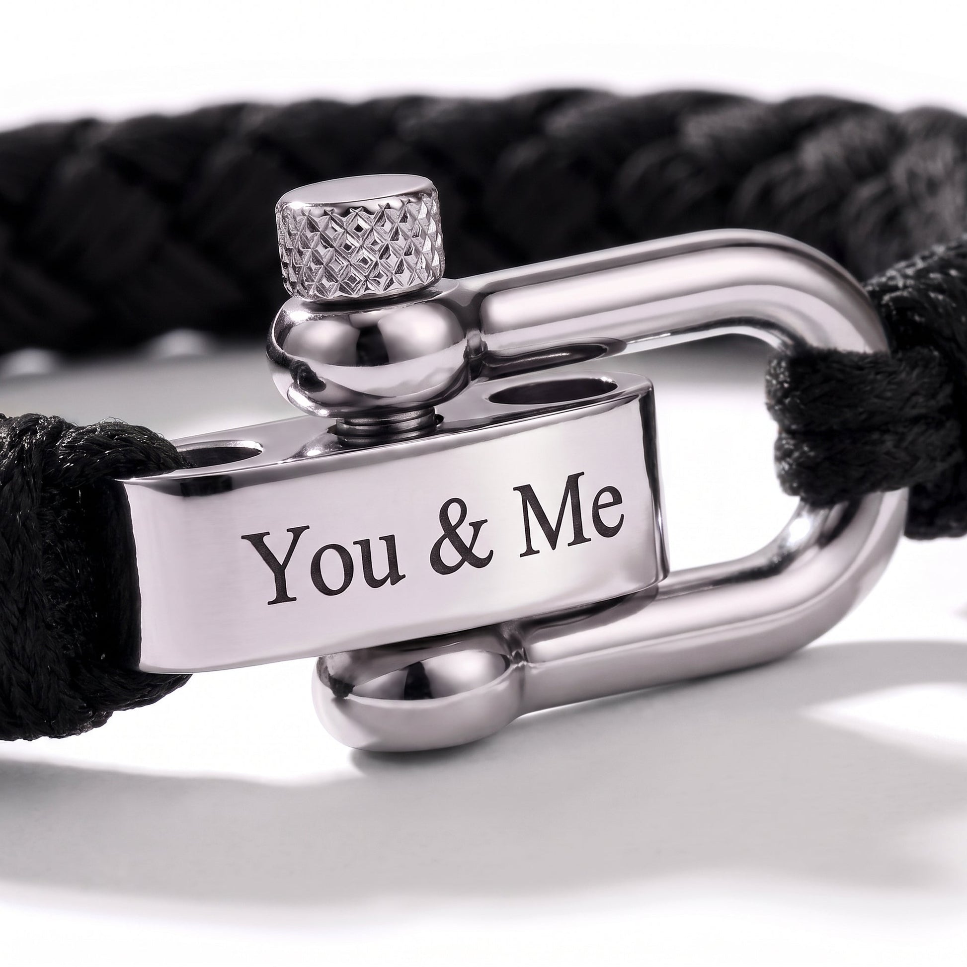Flätat Armband med Gravyr