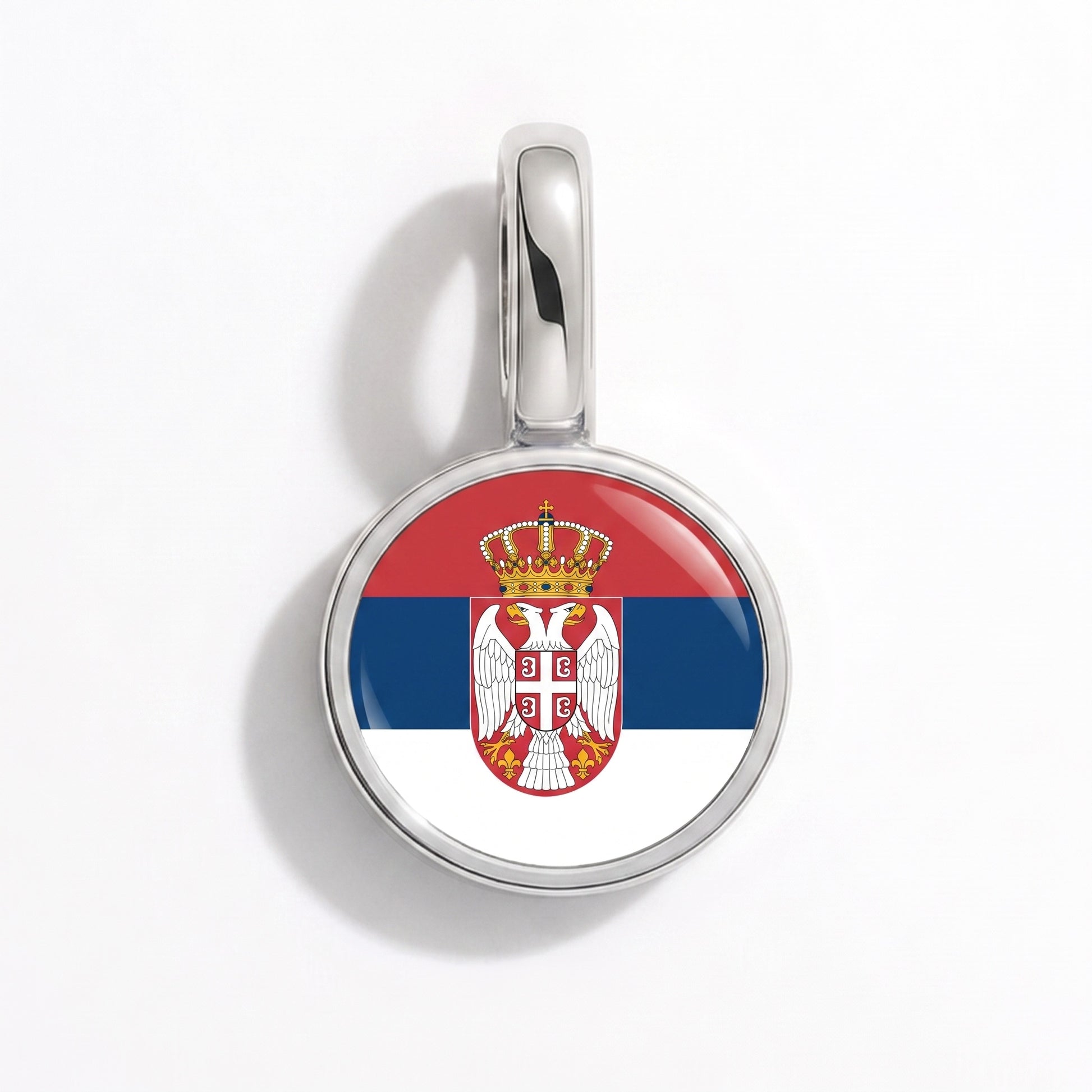 Flaggcharm Serbien – rund silver