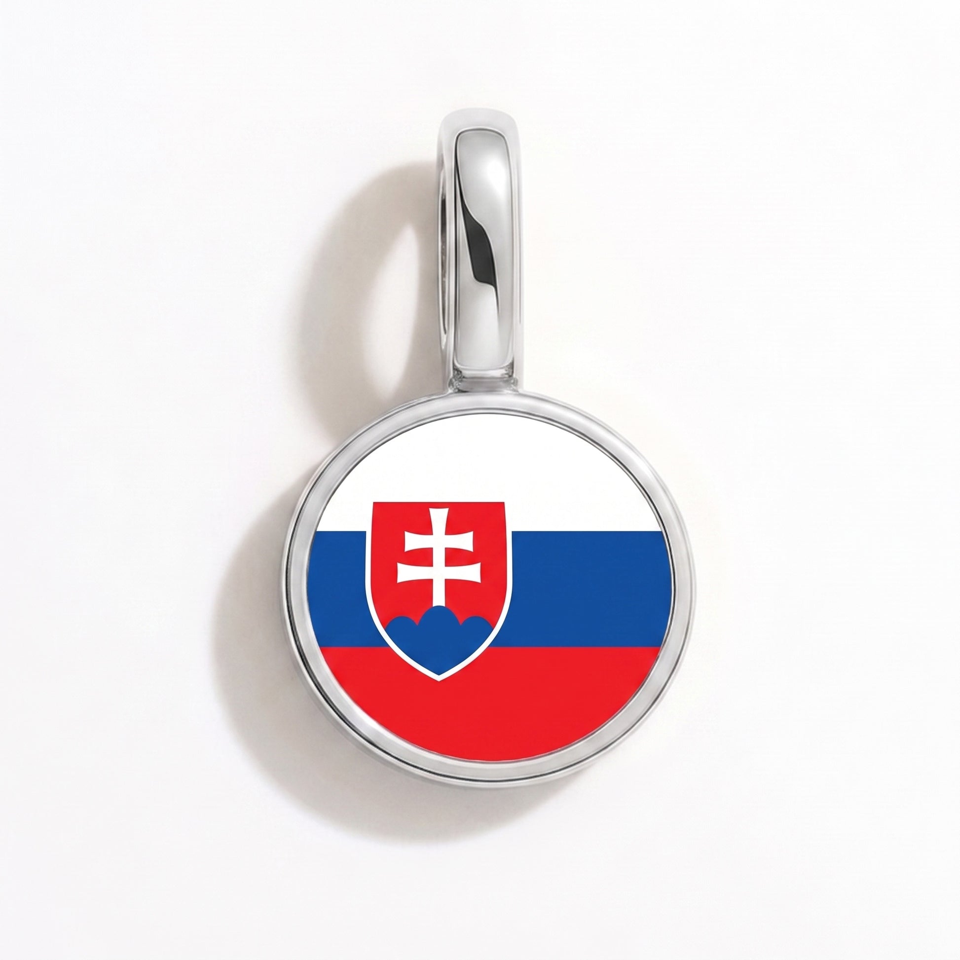Flaggcharm Slovakien – rund silver