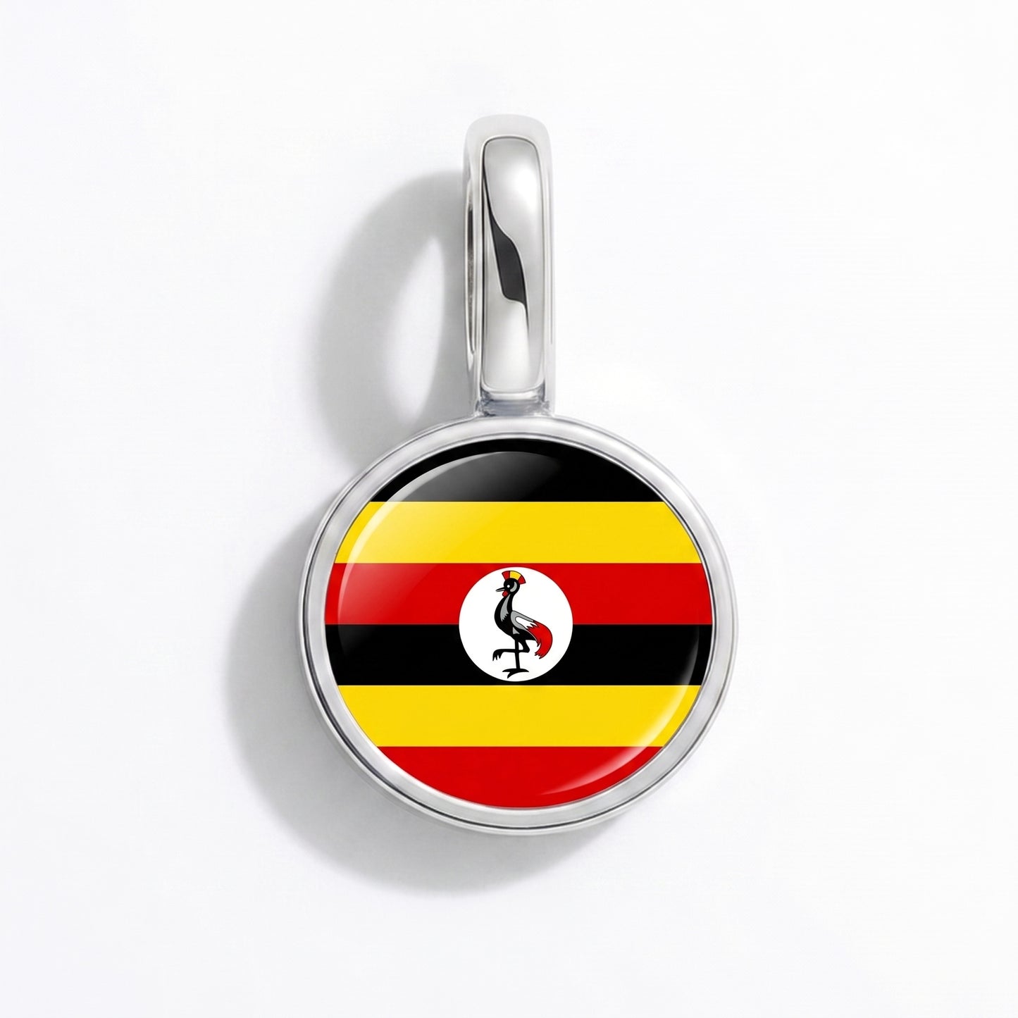Flaggcharm Uganda – rund silver